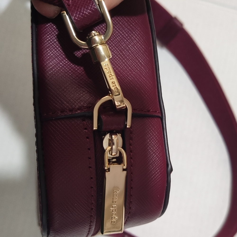 Kate Spade Madison Camera Bag in Blackberry Preserves Burgundy KC584 NWOT - Picture 8 of 12